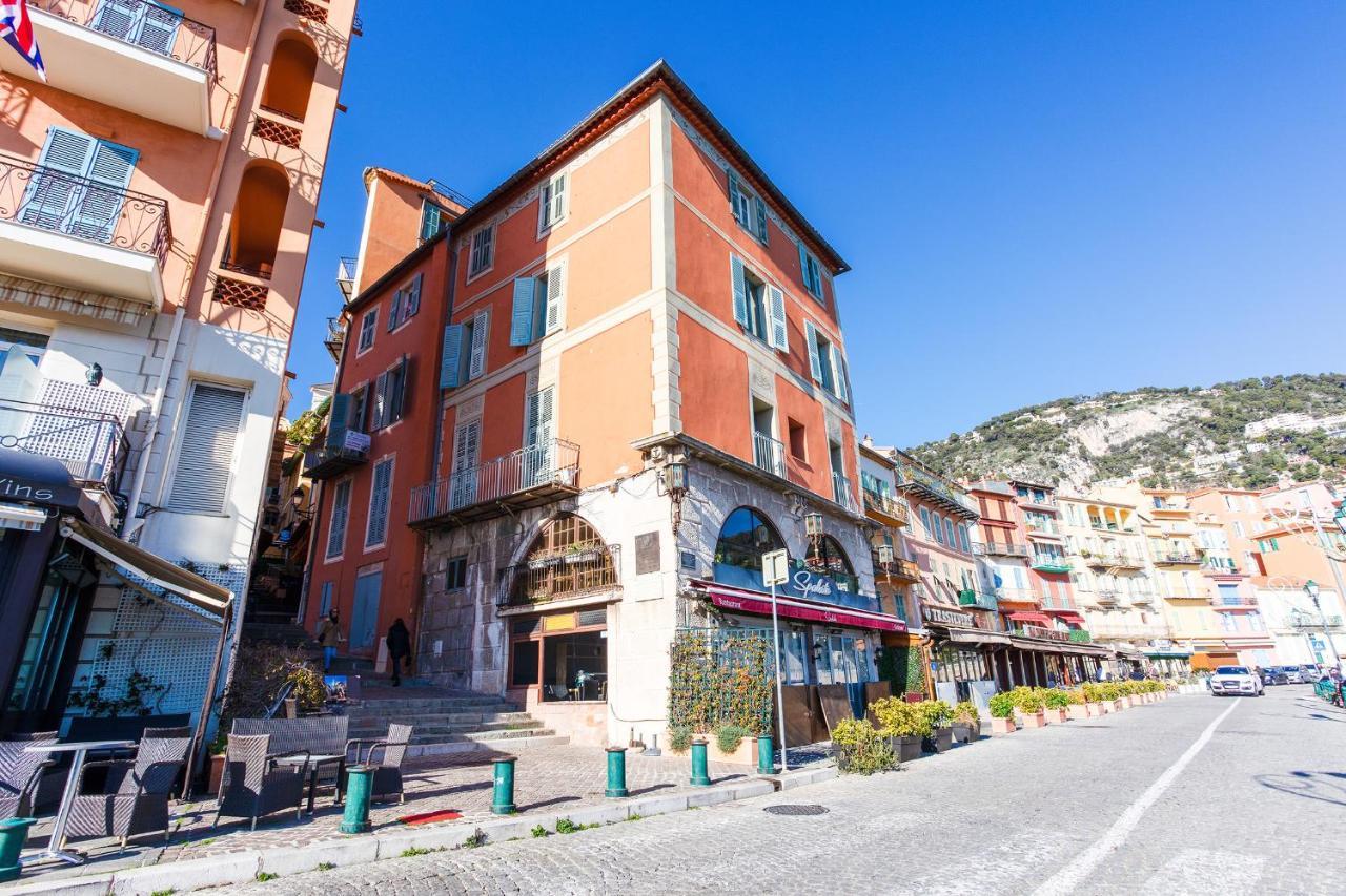 On Bay Villefranche-sur-Mer